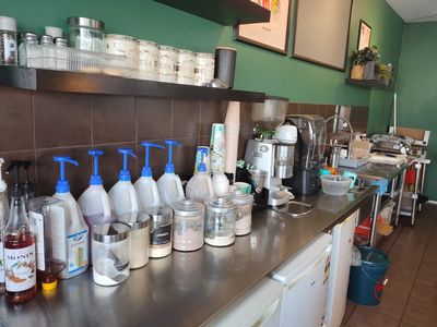 established-franchise-cafe-strong-brand-loyal-customers-proven-systems-3