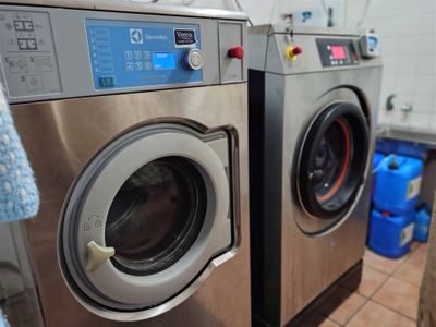 established-dry-cleaners-with-outstanding-growth-potential-6