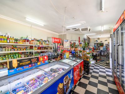 under-offer-somerset-deli-commercial-property-for-sale-3