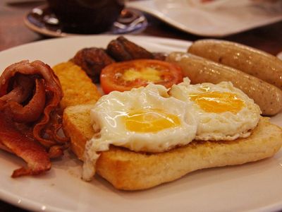 cafe-in-local-shopping-centre-4