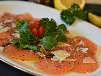 restaurant-with-a-long-history-and-excellent-reputation-5