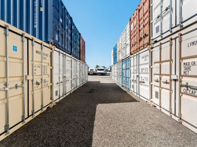 profitable-storage-business-including-freehold-4