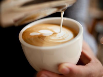 a-well-located-cafe-2