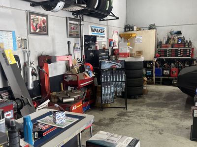 powell-automotives-20-year-established-mechanical-workshop-1