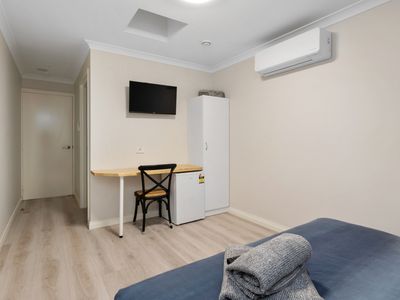 invest-in-booming-kalgoorlie-accommodation-6