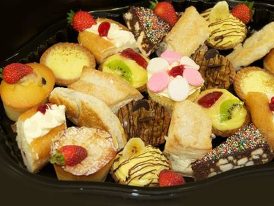 busy-patisserie-cafe-for-sale-in-swan-view-2