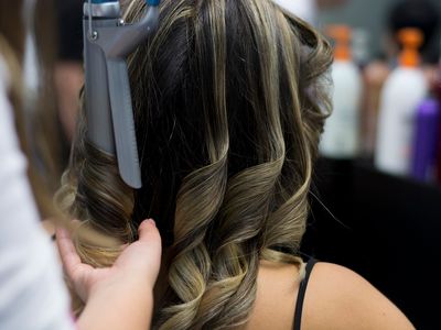 one-of-the-best-hair-and-beauty-salons-in-town-2