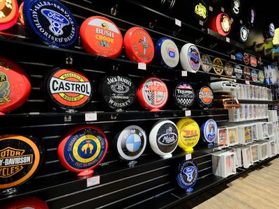 memorabilia-mega-store-rare-opportunity-to-own-a-unique-booming-business-6