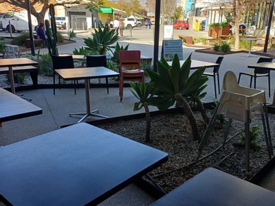 beautifully-presented-cafe-coffee-fremantle-1