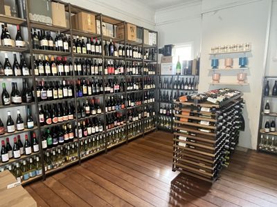 under-offer-unique-opportunity-a-local-loved-independent-bottleshop-1