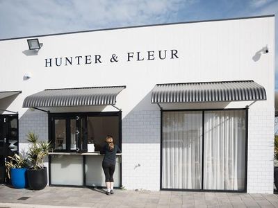 under-offer-high-quality-cafe-3