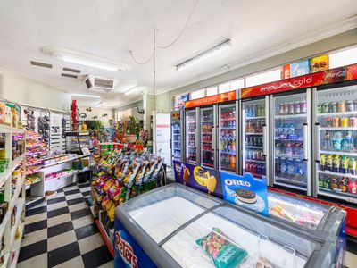 under-offer-somerset-deli-commercial-property-for-sale-4
