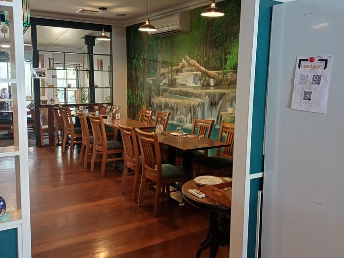 profitable-restaurant-for-sale-prime-location-in-roleystone-3