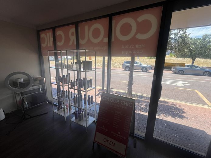fantastic-hair-salon-in-a-prime-location-on-albany-highway-9