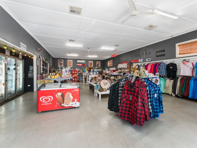 under-offer-rare-retail-opportunity-in-peel-region-2