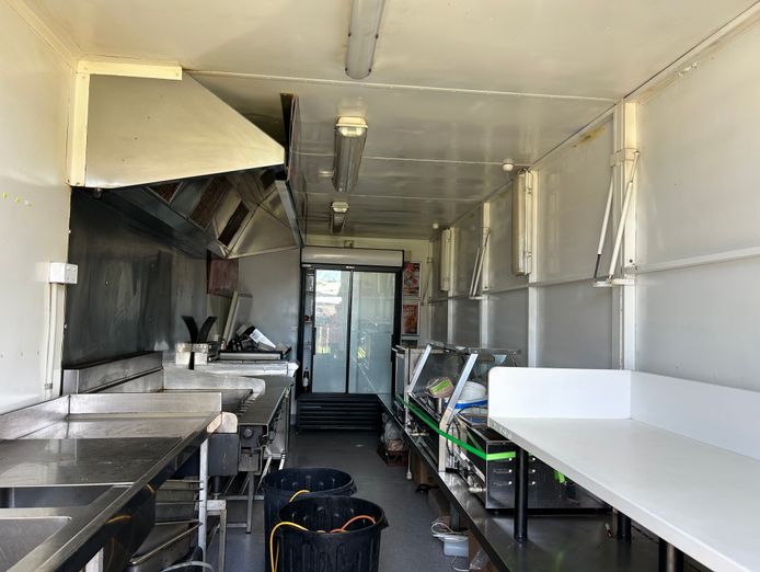 sticky-burger-food-coffee-vans-package-for-sale-4