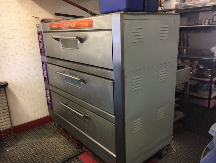 authentic-italian-pizza-pasta-shop-for-sale-5