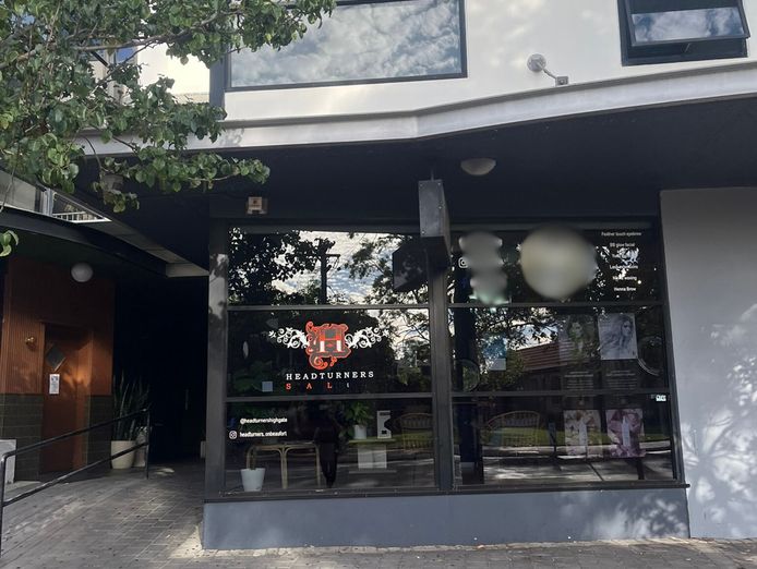 premium-hair-salon-in-a-prime-location-3