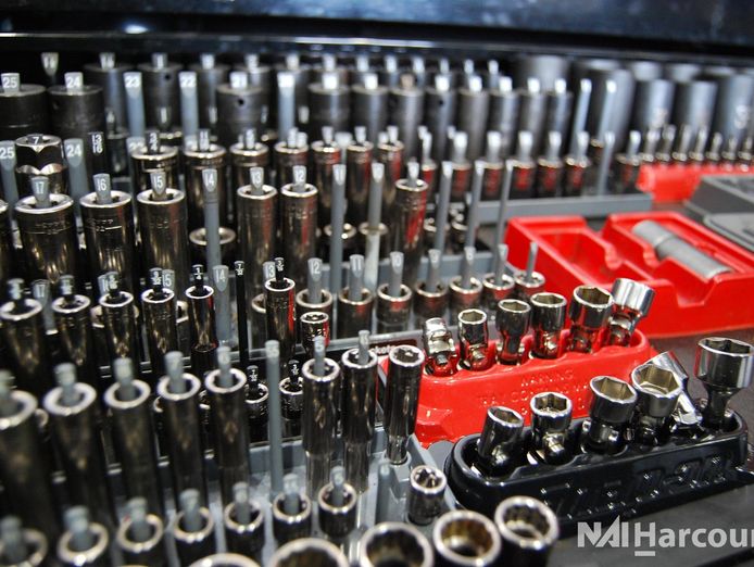 fantastic-automotive-services-business-4