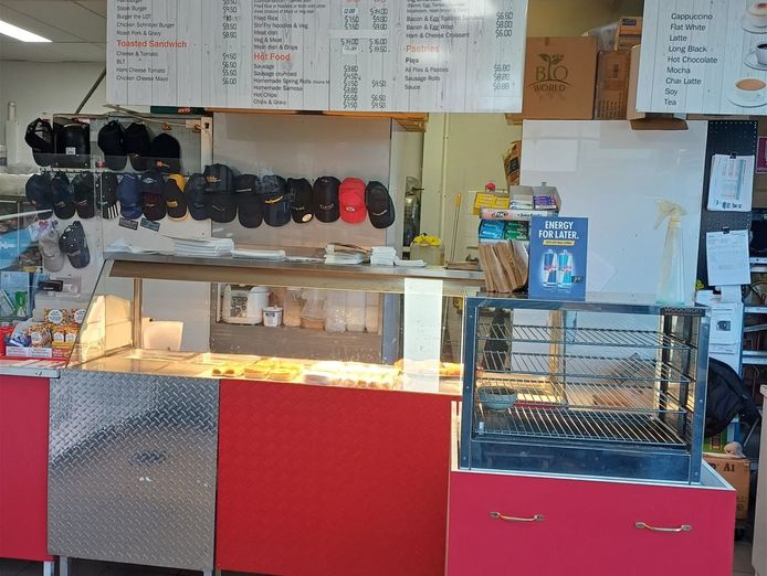 under-offer-cafe-lunch-bar-for-sale-3