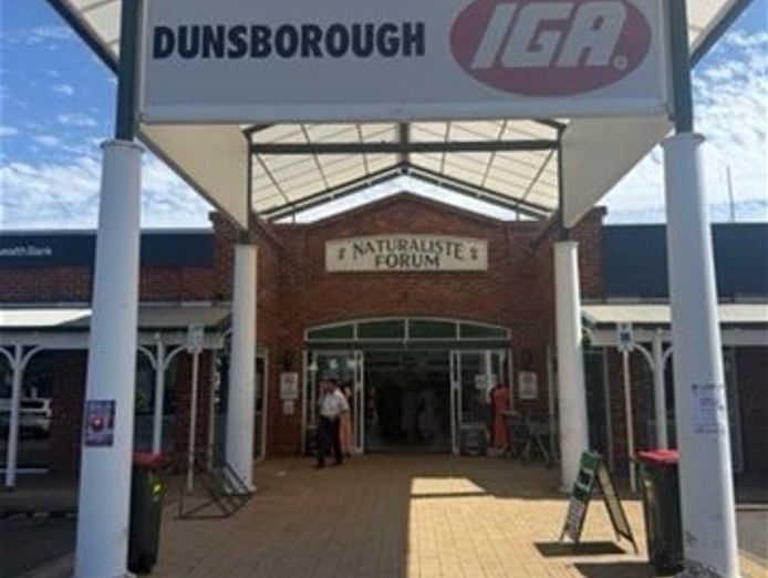 first-time-on-market-in-over-20-years-dunsborough-iga-0