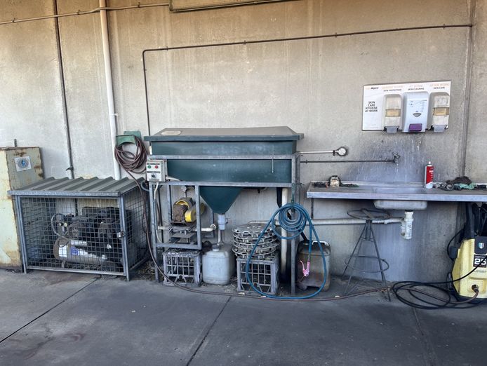 powell-automotives-20-year-established-mechanical-workshop-2