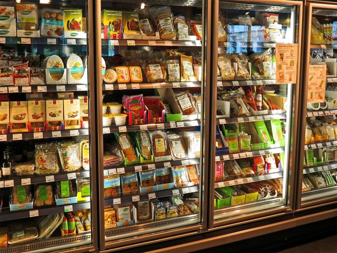 outstanding-general-store-amp-deli-prime-main-road-location-2
