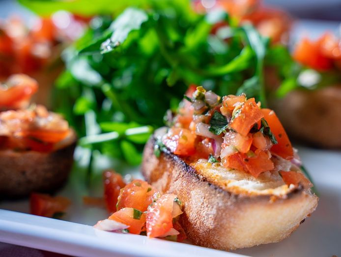 thriving-cafe-in-premium-cbd-location-under-offer-3