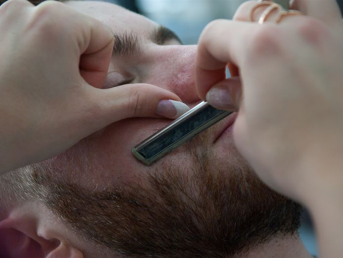 established-barber-shop-prime-western-suburb-location-1