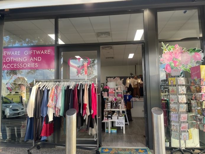 under-offer-established-lifestyle-fashion-boutique-nor-perth-8