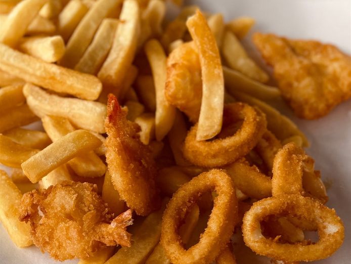 charming-5-day-fish-amp-chips-business-3
