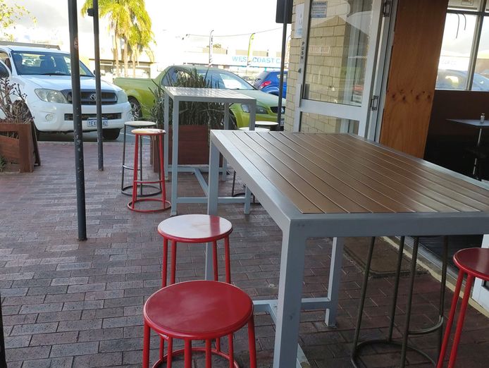 established-franchise-cafe-strong-brand-loyal-customers-proven-systems-7