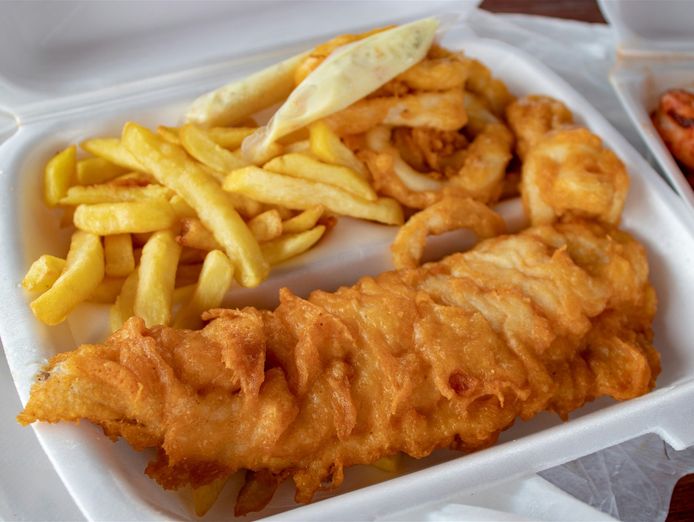 spacious-fish-amp-chips-outstanding-opportunity-0