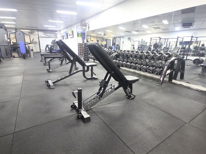 established-24-7-gym-business-como-5