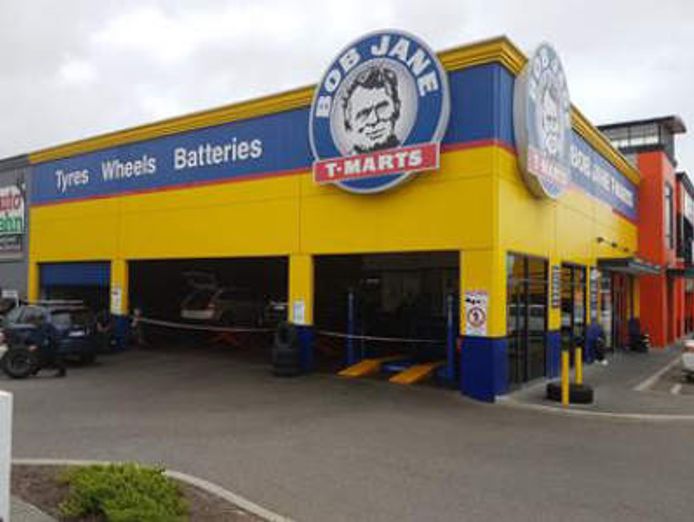 think-big-bob-jane-t-mart-clarkson-5