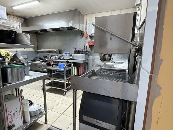 for-sale-established-thai-restaurant-nor-5