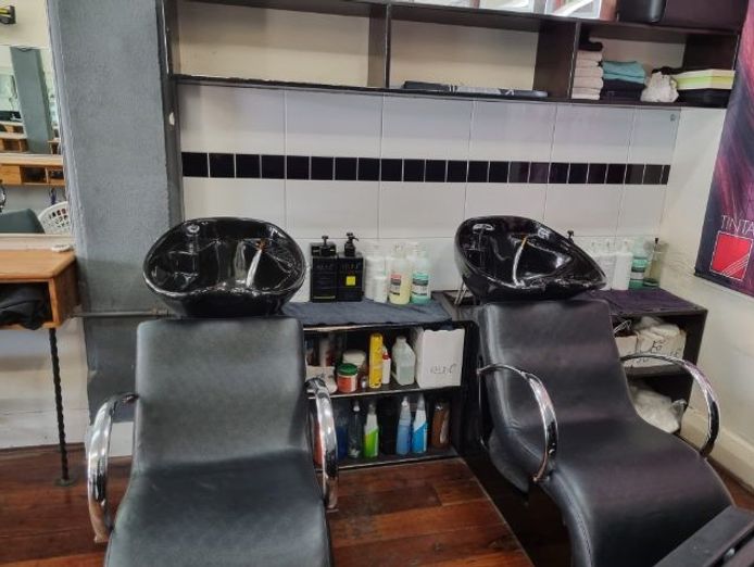 hair-salon-for-sale-in-the-heart-of-fremantle-1