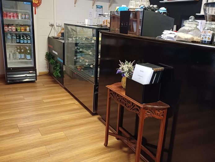 a-lovely-cafe-for-sale-2
