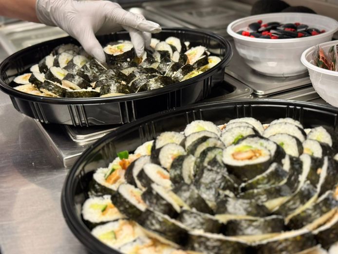 live-work-home-business-same-place-close-to-beach-4