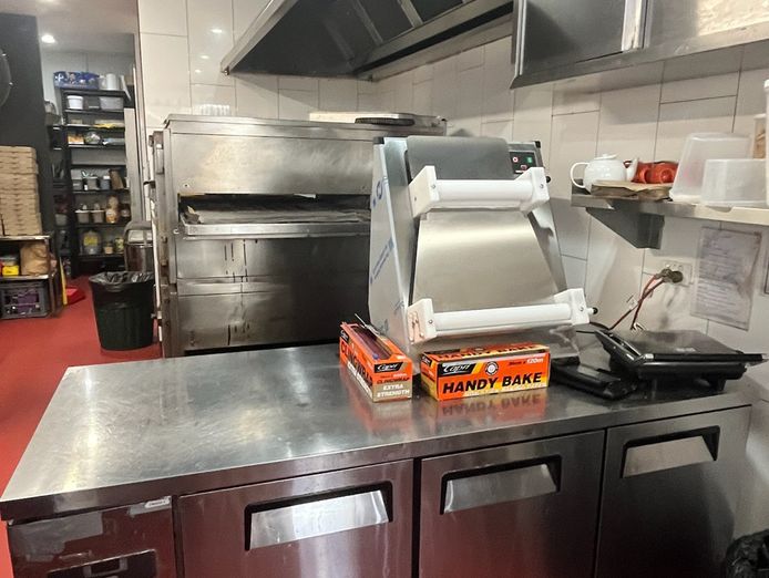 pizzeria-and-cafe-business-for-sale-5