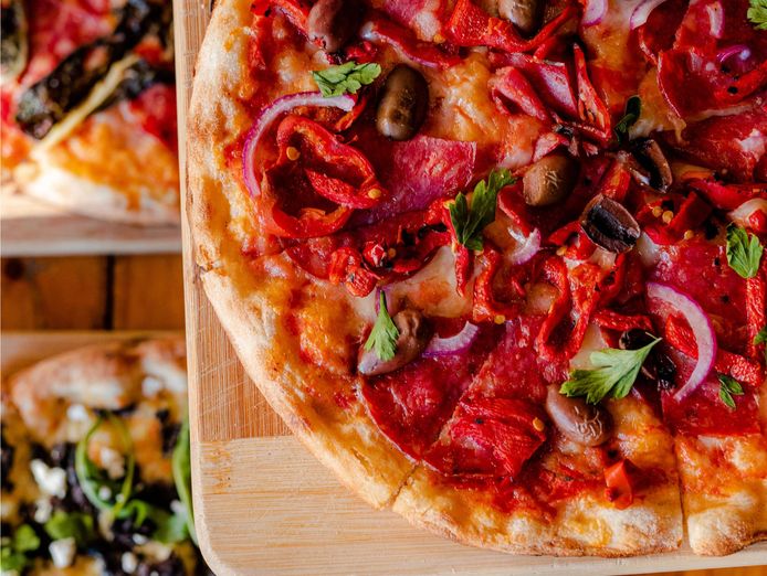 gourmet-pizzeria-in-prime-location-4