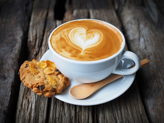 thriving-cafe-in-premium-cbd-location-under-offer-9