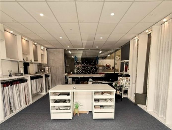 trusted-amp-proven-curtains-and-blinds-manufacturer-sor-1