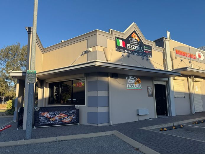 authentic-neapolitan-pizzeria-9
