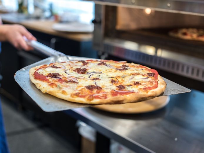 for-sale-well-established-pizza-amp-pasta-takeaway-nor-5