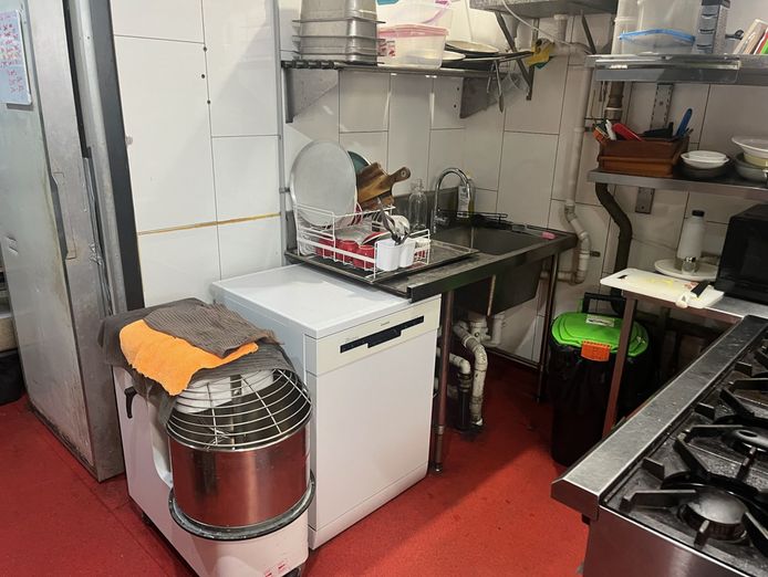 pizzeria-and-cafe-business-for-sale-8