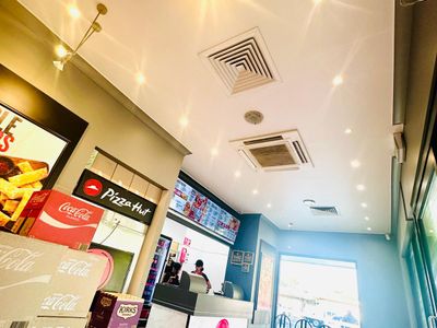 pizza-hut-ormeau-qld-business-for-sale-5