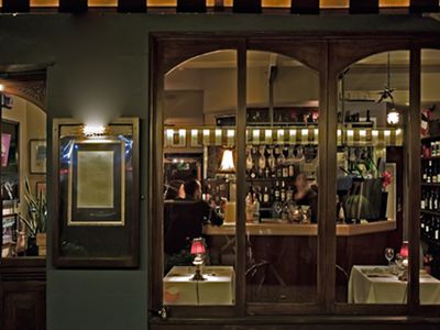 own-an-internationally-recognised-boutique-bistro-very-cool-9