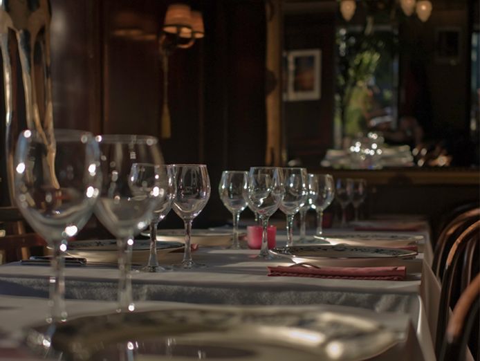 own-an-internationally-recognised-boutique-bistro-very-cool-7