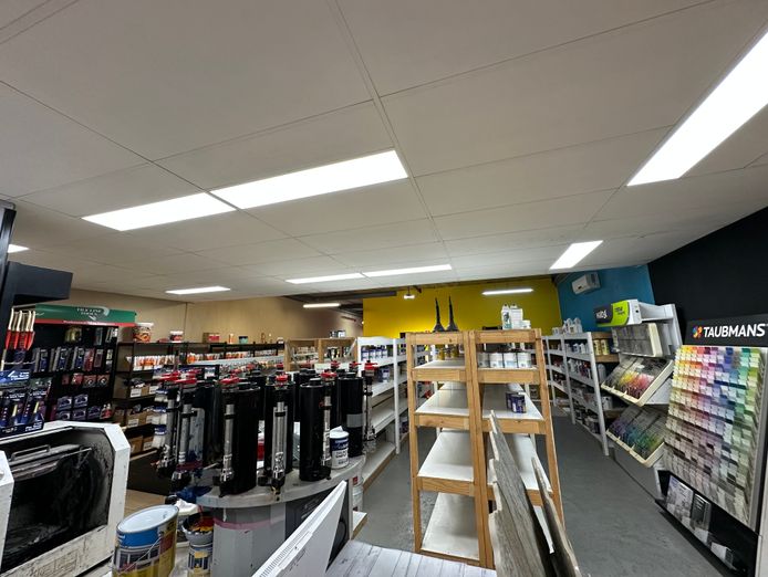 muswellbrook-tiles-paint-accessories-for-sale-2